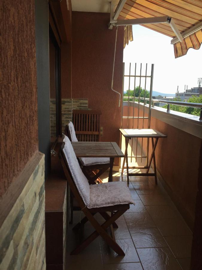 Luxury Panoramic Seaside Apartment Burgas Esterno foto
