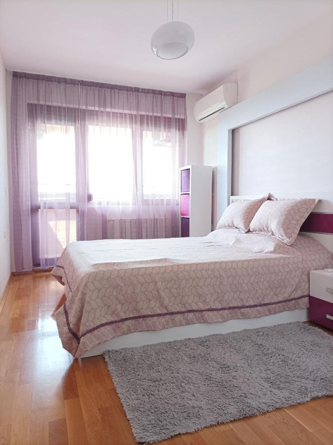 Luxury Panoramic Seaside Apartment Burgas Esterno foto