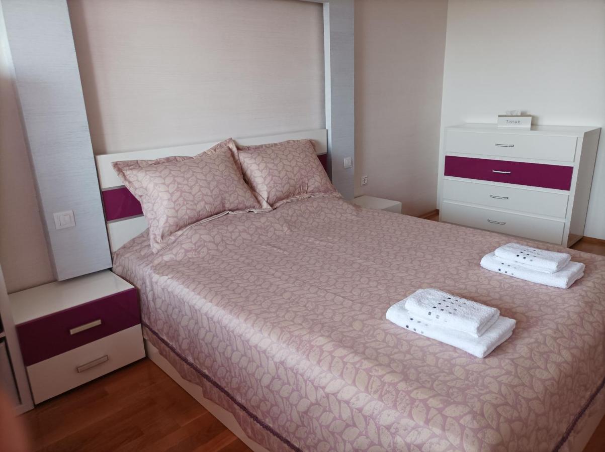 Luxury Panoramic Seaside Apartment Burgas Esterno foto